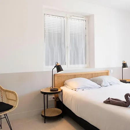 Acacias - Au Coeur De Villa Saint-Tropez